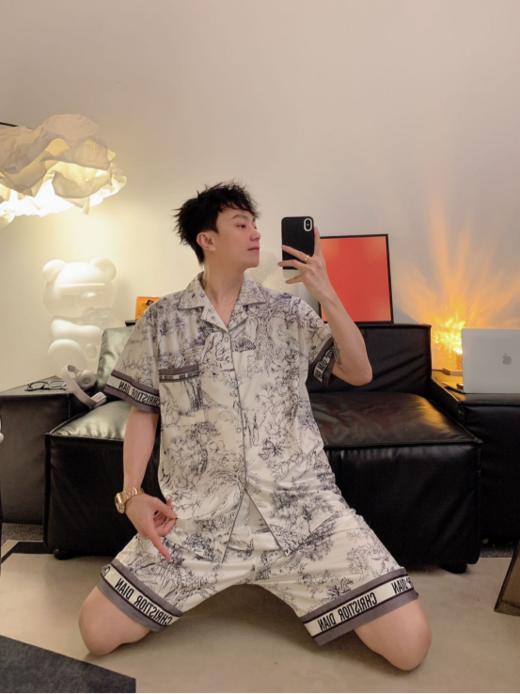 🍹【升级版轻奢高级感定制夏季男士套装】🌈1、版型超正 面料舒适 走线工整高品质 🌸上身质感特別棒自带高级感 🔥 商品图1