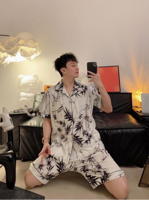 🍹【升级版轻奢高级感定制夏季男士套装】🌈1、版型超正 面料舒适 走线工整高品质 🌸上身质感特別棒自带高级感 🔥 商品图4