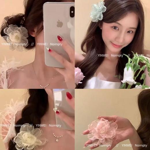 【绝美啦❗️超仙欧根纱花朵发夹】2025年新款度假风刘海夹森系花花夹子，带上秒拍氛围感照片美出新高度，网红夹子发饰仙女款发饰后脑勺夹QQ 商品图3