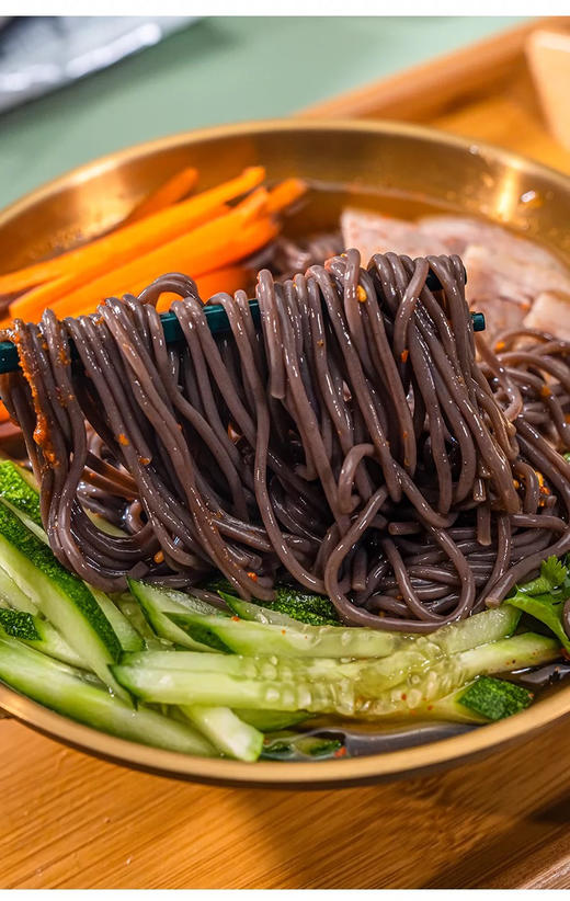 阿兹迈延边朝鲜族荞麦冷面/荞麦面条
拍1发10一件包邮 商品图1