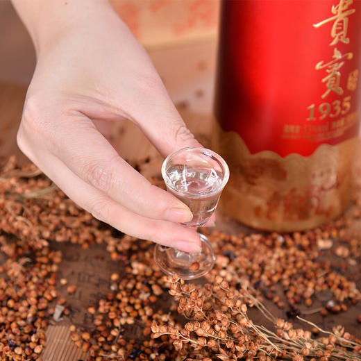 贵州茅台镇贵宾1935（升级款）53度酱香型白酒 53度 500mL 6瓶 商品图3