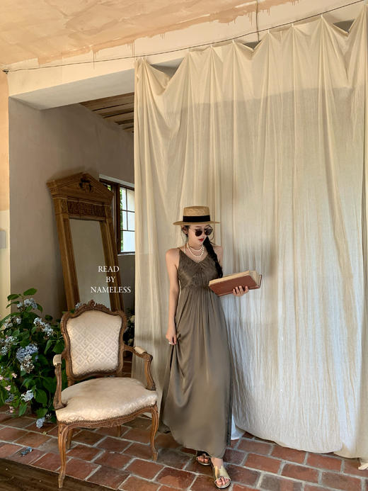 Read Nameless/贵妇缎吊带裙（孕妇可穿）+来塞尔开衫黑色 商品图12