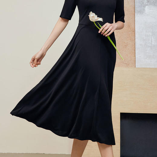 玳莎弹力真丝针织连衣裙24新品夏季纯色修身气质女神范高级感裙子  CB35102 商品图2