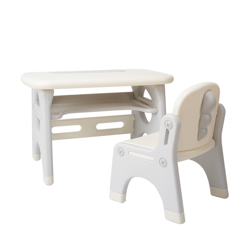 儿童学习桌椅