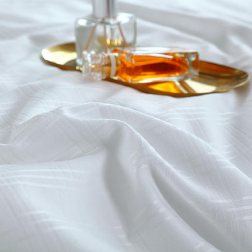 【紫韵家纺】紫韵 锦缎蚕丝被 ZY-BQ1510 200*230cm 商品图3