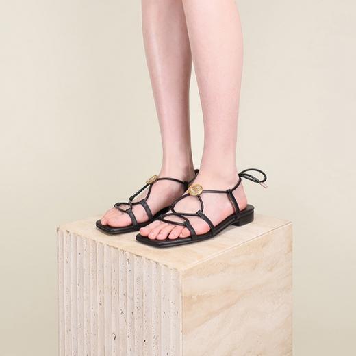 直述NOMORELIE 金币交叉绑带罗马凉鞋 商品图0