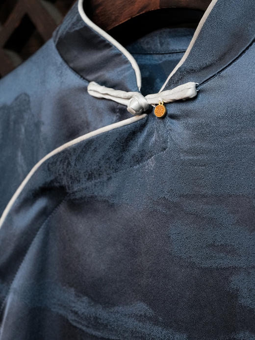 限量款 |STJINGx凯喜雅x故宫 |锦簇花下斜襟上衣(不退不换) 商品图12