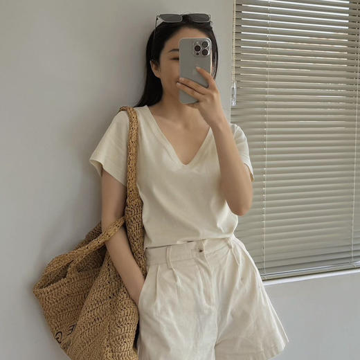 【E】桑蚕丝v领短袖T恤 商品图4