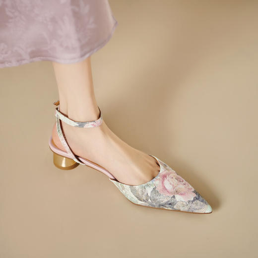 【预售5天】小众气质浅口，尖头后空凉鞋高跟鞋ML&ML-145 商品图2