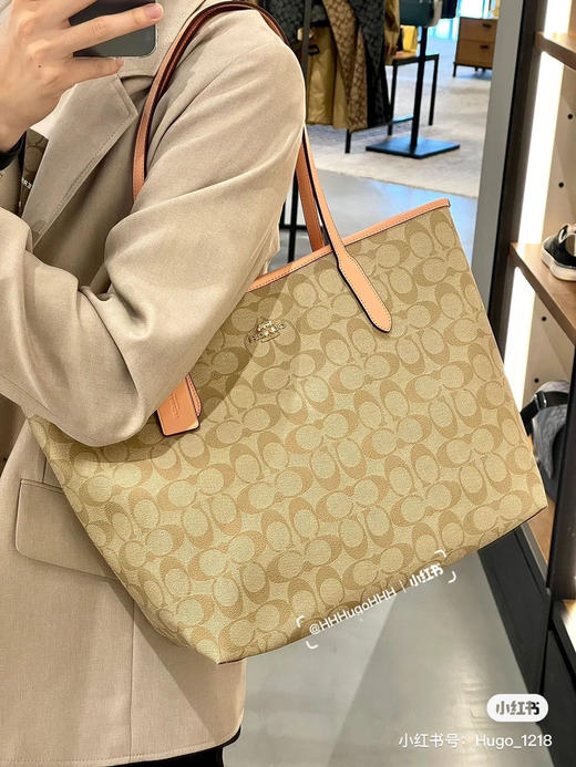 纯原单coach蔻驰 5696 最新奥莱款  卡其拼粉 商品图5