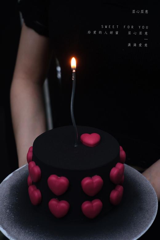 满满爱意（巧克力喷霜奶油蛋糕，常温后会有裂纹） 商品图1