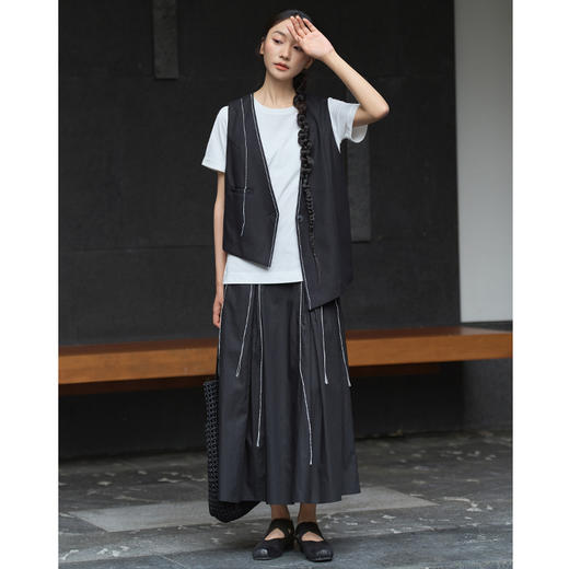 famecoco范可儿品牌原创不规则马甲女夏v领叠穿马夹FAC3CA012 商品图4