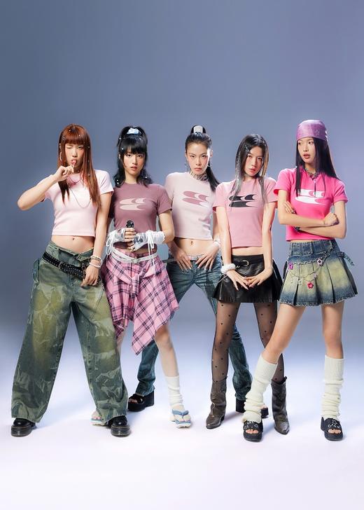 CryingCenter y2k千禧辣妹粉色美式复古圆领修身T恤 爵士街舞短t 商品图0