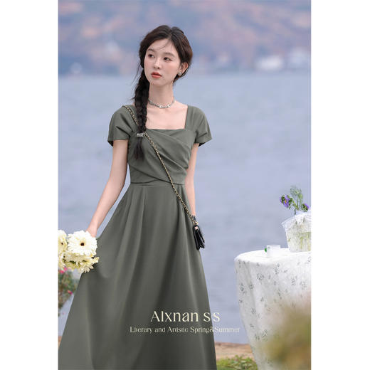 【6折秒杀】鹿向南「莫奈花园」法式气质连衣裙女款夏季方领收腰显瘦长裙L37031 商品图1