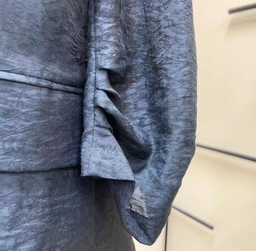 黑色暗纹极简收腰西服 商品图8