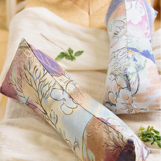 水墨淡彩系列三角颈椎枕荞麦壳枕头学生儿童睡眠护颈枕 商品图1