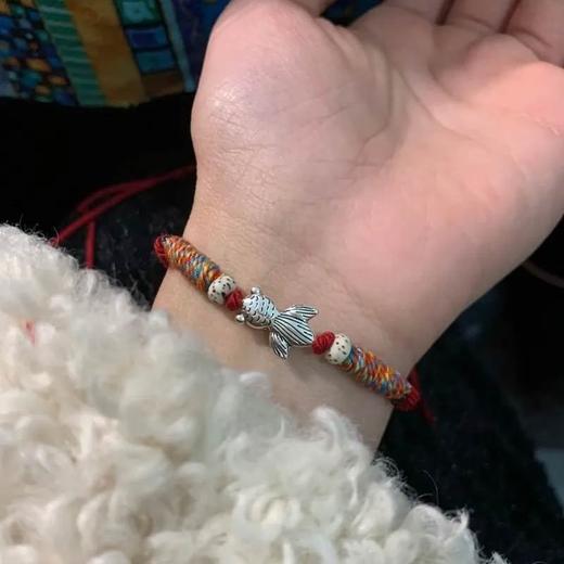 【多巴胺小清新❗️弹力绳手链手饰】多款式可选，百搭时尚潮流，学生女生手链手饰，生日送礼必备Y手工饰品新年礼盒年货礼盒情人节 商品图2