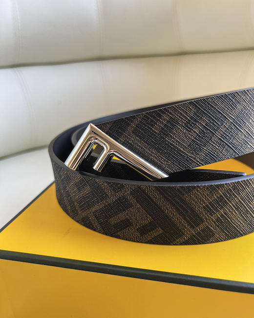 现货 THS 5.18-无 芬迪家 男士 FF钉扣双面用腰带 男士皮带 CR214 商品图10