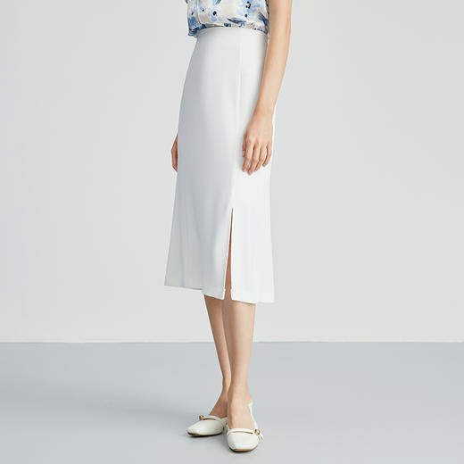 EITIE爱特爱夏季新款优雅通勤女人味鱼尾开叉白色高腰半身裙B2406324 商品图2