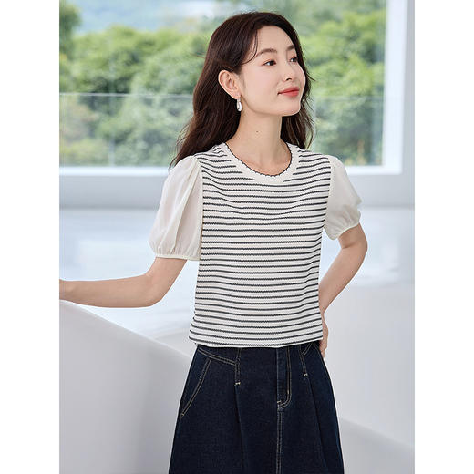 【专属特价】熙世界法式复古条纹针织T恤短袖夏新款宽松显瘦泡泡袖圆领上衣 商品图1