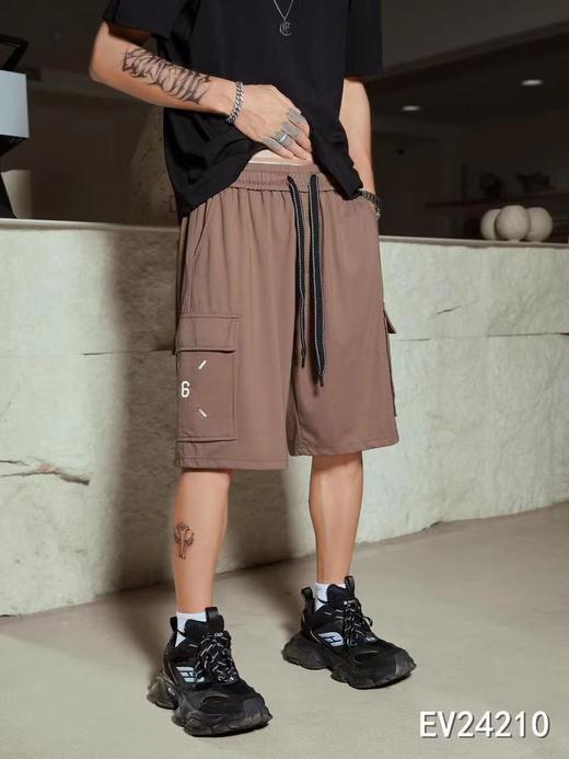 男运动中裤24210 商品图1