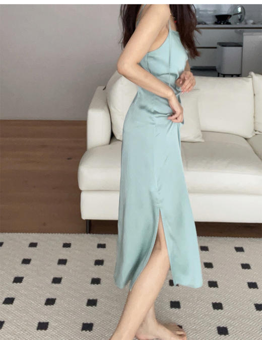 年终特惠 不退不换！！！ptcoling小可另  原创设计收腰褶皱丝感开衩裙 商品图2