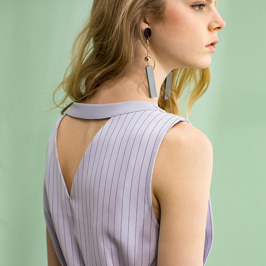 欧芮儿2017夏装新款时尚圆领无袖上衣两件套条纹阔腿短裤套装女夏 商品图2