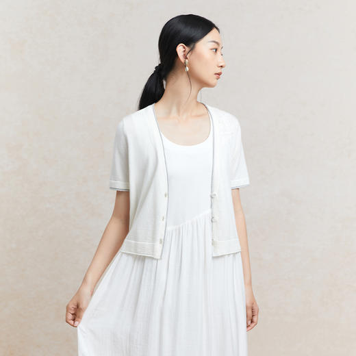 Famecoco范可儿植物刺绣针织开衫女夏纯棉短袖v领外套FAC3DE005 商品图2