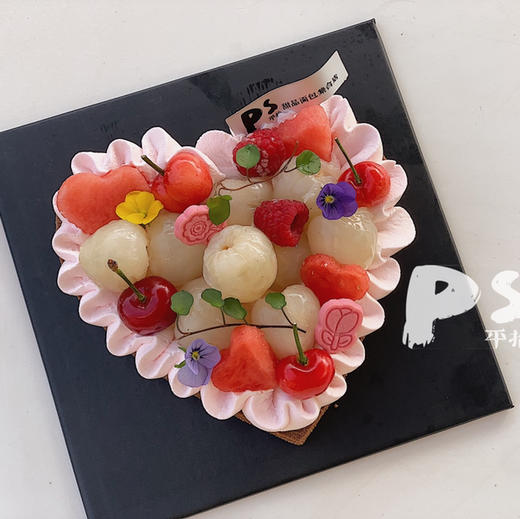 水果挞（水果根据季节随机搭配） 商品图0