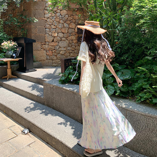 <曾小咸推荐>【艺术系】T恤+半裙 商品图4