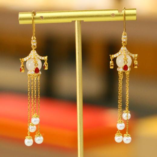 珍藏阁和田玉流苏耳饰 商品图0