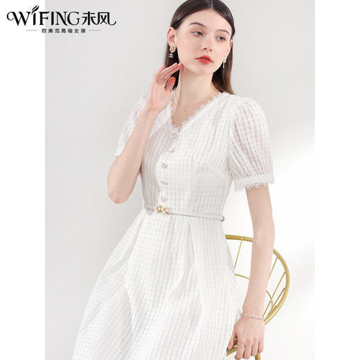 未风白色简约连衣裙女夏2024夏季新款女装法式气质收腰泡泡袖裙子 商品图1