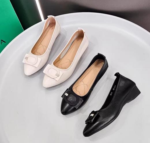 2024春季新款单鞋真皮低跟皮鞋 商品图1