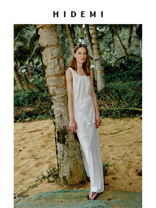 HIDEMI 度假系列极简椭圆领宽松设计感水洗针织背心半裙套装 背心/半身裙 商品图3