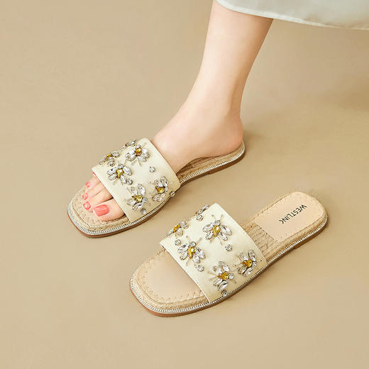 西遇外穿凉拖鞋女新款夏季水钻牛仔渔夫鞋平底露趾一字拖鞋V1947187 商品图1