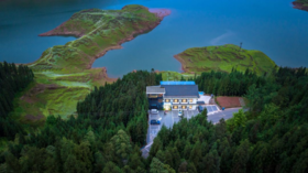 【眉山洪雅-232号民宿】12房湖畔民宿，可单房预定，无边际泳池，瓦屋山、篝火、地暖、避暑玩水、赏雪、枫叶、雅女湖旁的湖畔民宿lhys