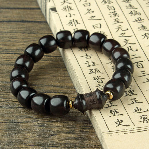 【天然木头❗️男士佛珠手串】花梨木 黄金檀 小叶紫等手工手串 男士成熟稳重手串Y  送男友 父亲节礼物新年礼盒年货礼盒 商品图10