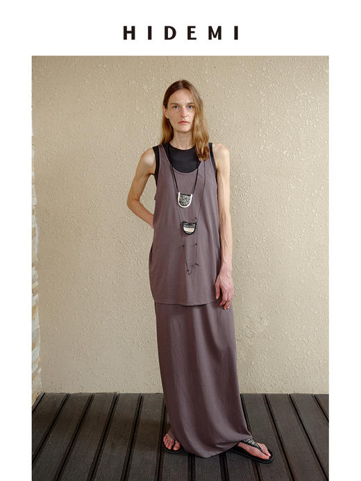HIDEMI 度假系列极简椭圆领宽松设计感水洗针织背心半裙套装 背心/半身裙 商品图5