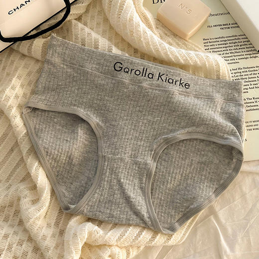 【4条装 软糯舒适 少女心爆棚~】纯棉内裤女夏季薄款无痕中腰提臀透气桑蚕丝5A抗菌大码女士三角裤 商品图7