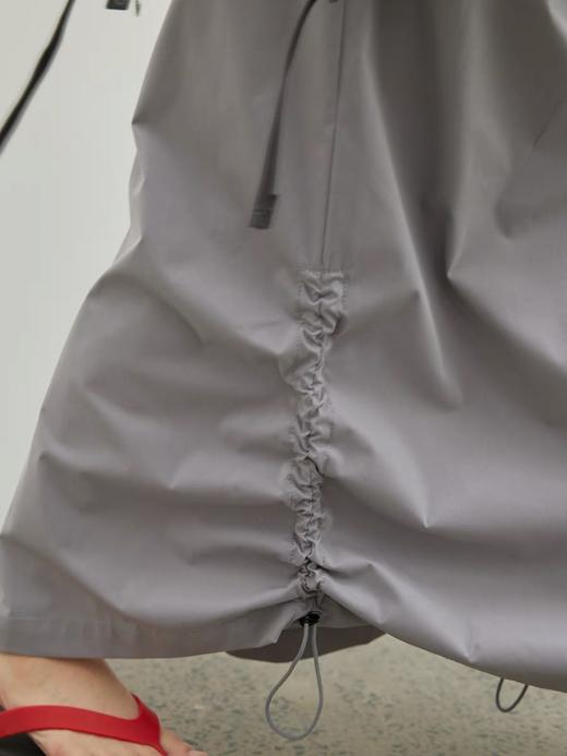 步履不停/4B41097C/防蚊工装感直身长半裙 商品图4