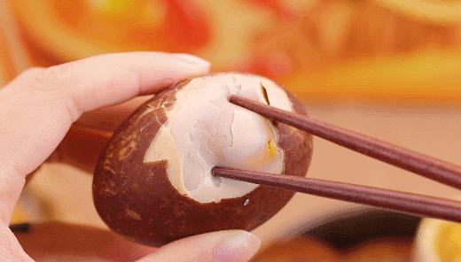 【轻盐蟹皇蛋礼】古法裹红泥烤制，轻咸淡淡柴烤香，蛋黄质细且油多 商品图0