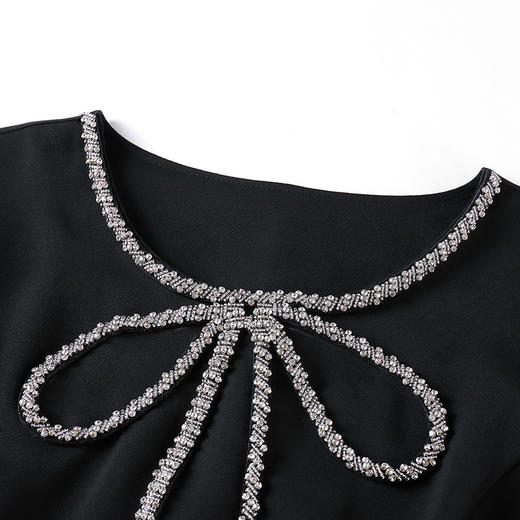 [奢姿轻奢系列]夏季大码女装圆领裙子胖妹妹优雅蝴蝶结钉珠连衣裙8942890004/// 商品图1