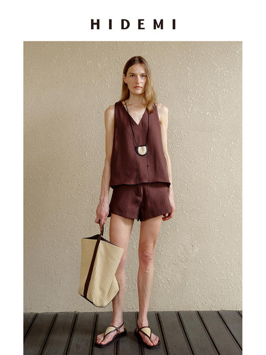 HIDEMI 度假系列V领纽结设计感背心套装 背心/短裤 薄荷曼波绿/乌木棕 商品图0