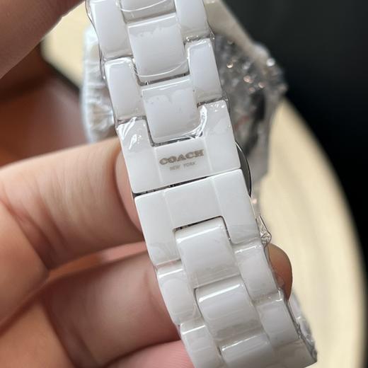 coa蔻家PRESTON系列数字双针女士石英腕表手表 商品图2