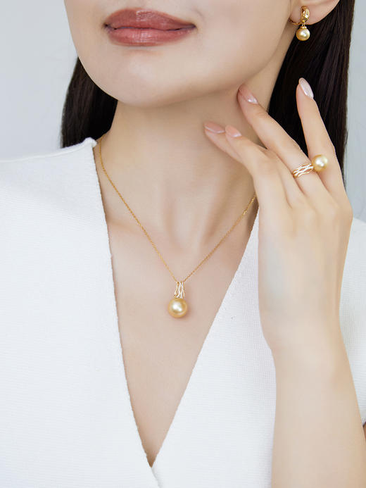 【挚友限定】蕾丝 18K金钻石吊坠南洋金珠吊坠 12-13mm 商品图1