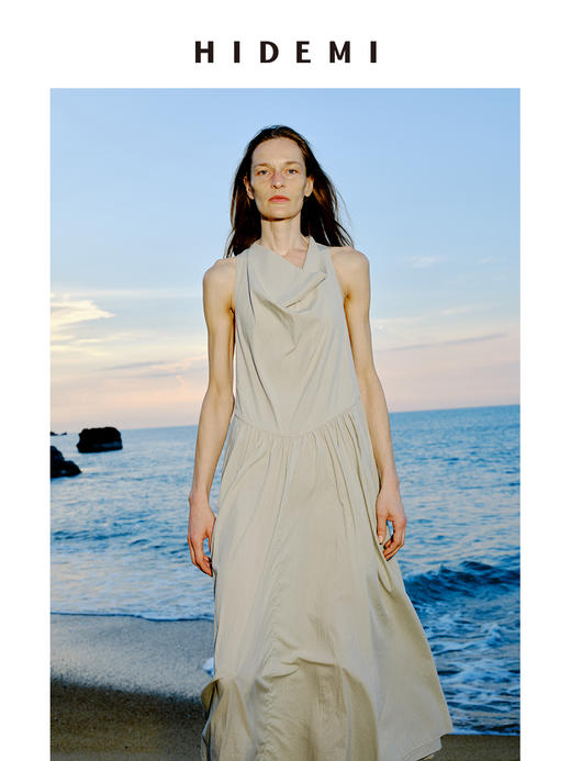 HIDEMI 度假系列荡漾领后背纽结设计感压褶背心连衣裙 商品图7