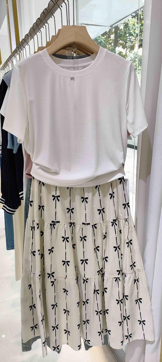 480928天丝圆领T恤，内穿外搭均可 商品图2