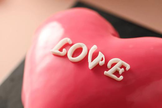 香草可可樱桃酒心儿慕斯（提前一天预定） 商品图2