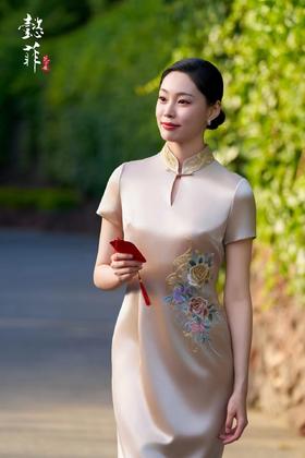 5F 懿菲旗袍