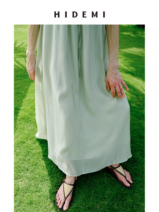 HIDEMI 度假系列抽绳设计感系带式褶皱大裙摆吊带连衣裙 薄荷曼波绿/深棕色 商品图8